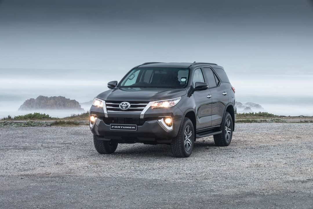 Toyota Fortuner 2.8 GD-6 / 2.4 GD-6 (2016) Review