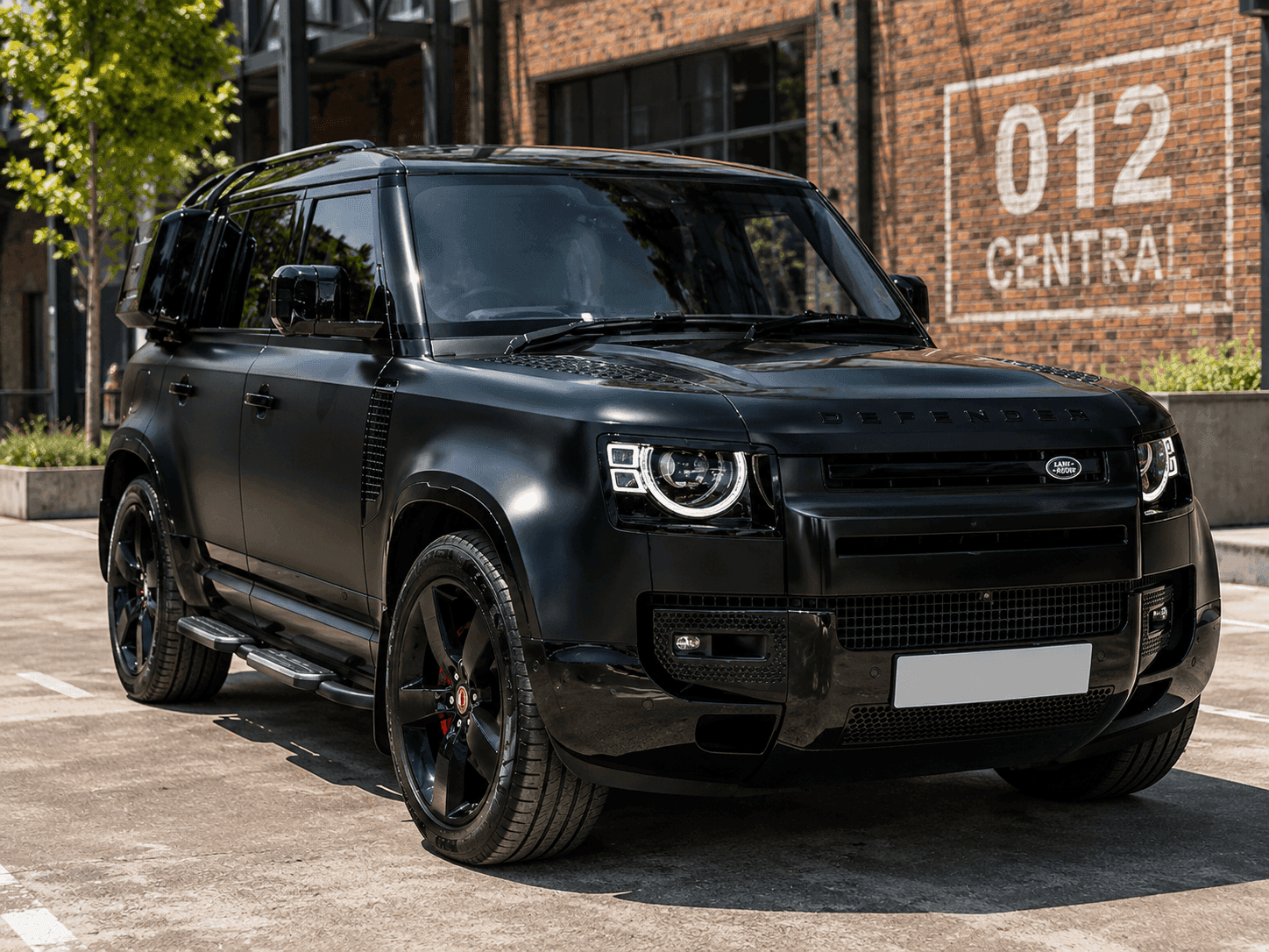 Land Rover Defender 110 D300 X-Dynamic HSE (2024) Review