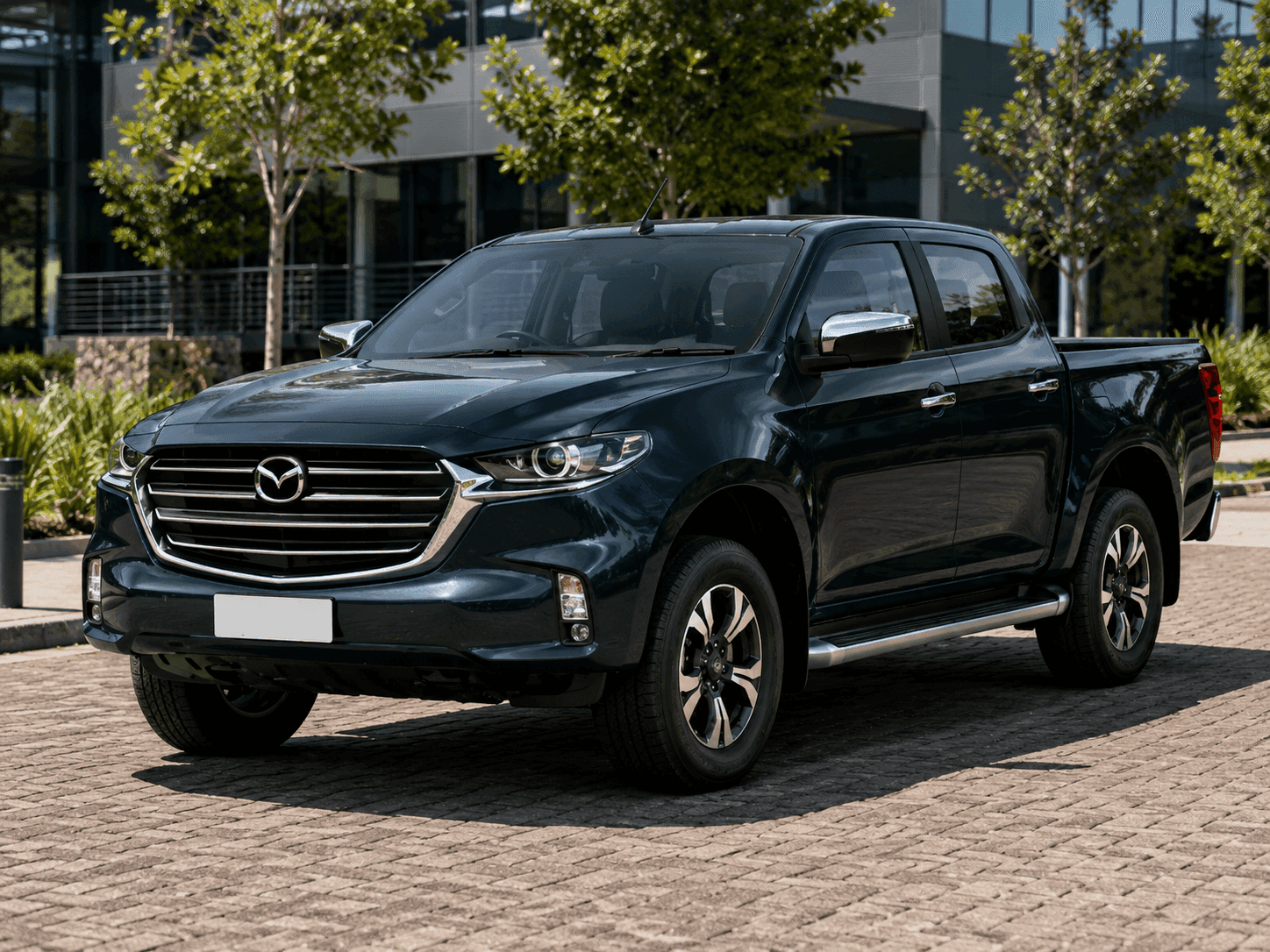 Mazda BT-50 3.0 D/C 4x4 Individual A/T (2024) Review