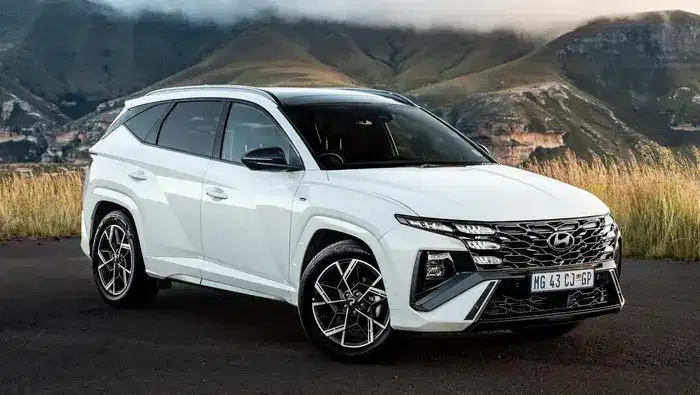 Kia Sportage vs Hyundai Tucson (2025)